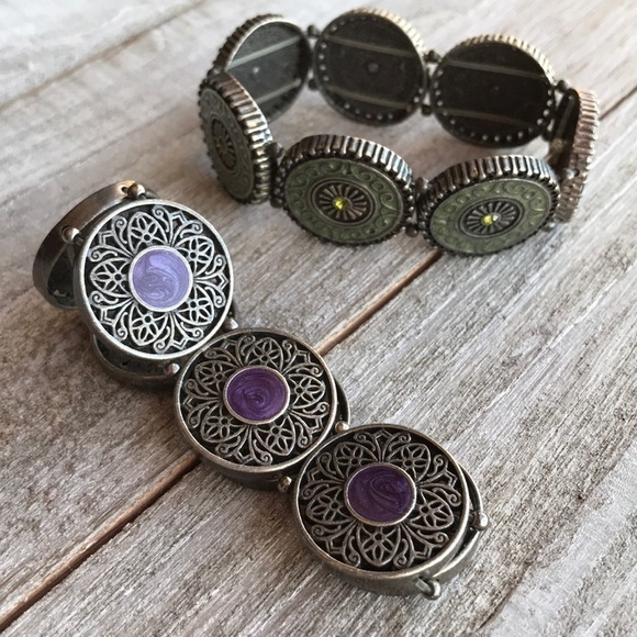 Unbranded Jewelry - SET OF TWO BRACELETS GREEN AND PURPLE